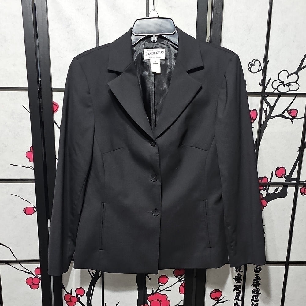 Pendleton Black Women's Blazer Tuxedo Suit  Jacket Size‎ 8